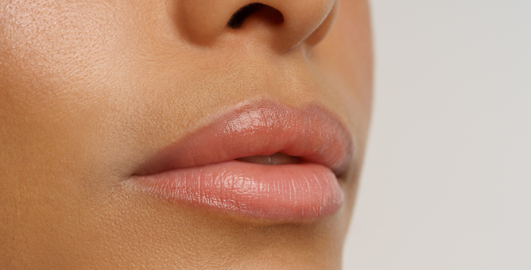 Tendências para os lábios na estética: evolução técnica, naturalidade e integração perioral