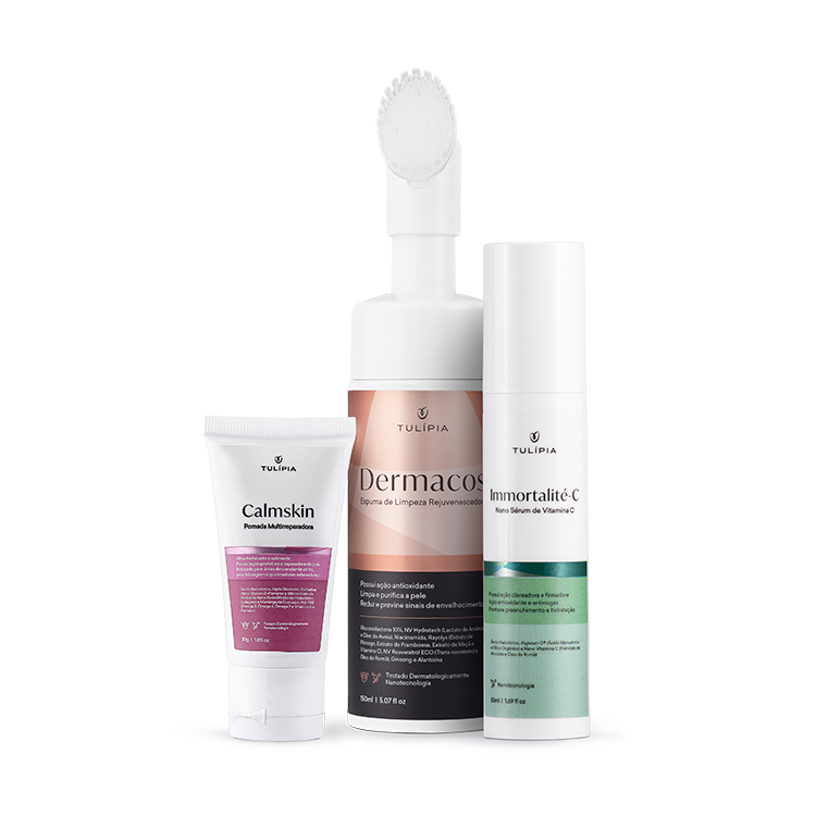Foto do cosmético COMBO PÓS PEELING REGENERATIVO (DERMACOS ESPUMA DE LIMPEZA REJUVENESCEDORA 150ML, CALMSKIN POMADA MULTI REPARADORA 30G, IMMORTALITÉ-C NANO SÉRUM DE VITAMINA C 50ML)