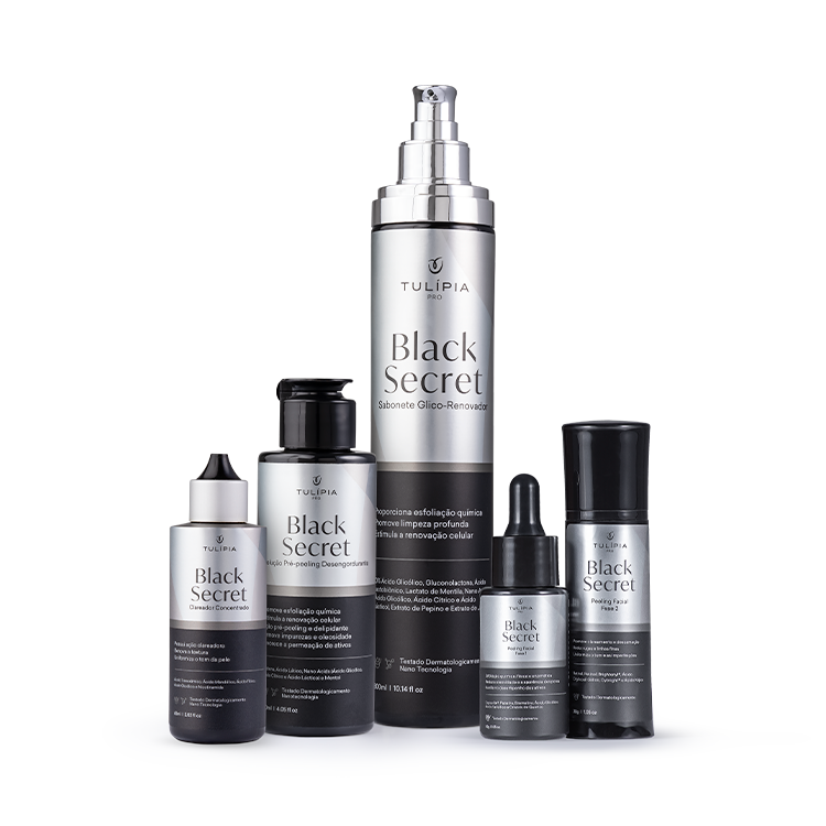 Foto do cosmético KIT PEELING BLACK SECRET PREMIUM (BLACK SECRET SABONETE GLICO-RENOVADOR 300ML, BLACK SECRET SOLUÇÃO PRÉ-PEELING DESENGORDURANTE 120ML, BLACK SECRET PEELING FACIAL 2 FASES, BLACK SECRET CLAREADOR CONCENTRADO 60ML)